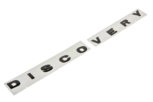 Надпись DISCOVERY на капот Discovery 4 2013 рестайлинг, цвет черный матовый